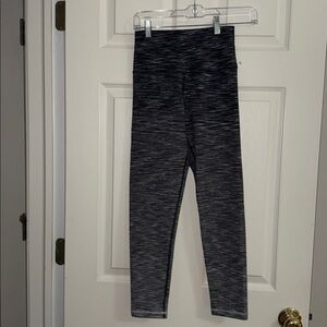Offline by Aerie The Hugger Legging HiRise Short Inseam NWOT